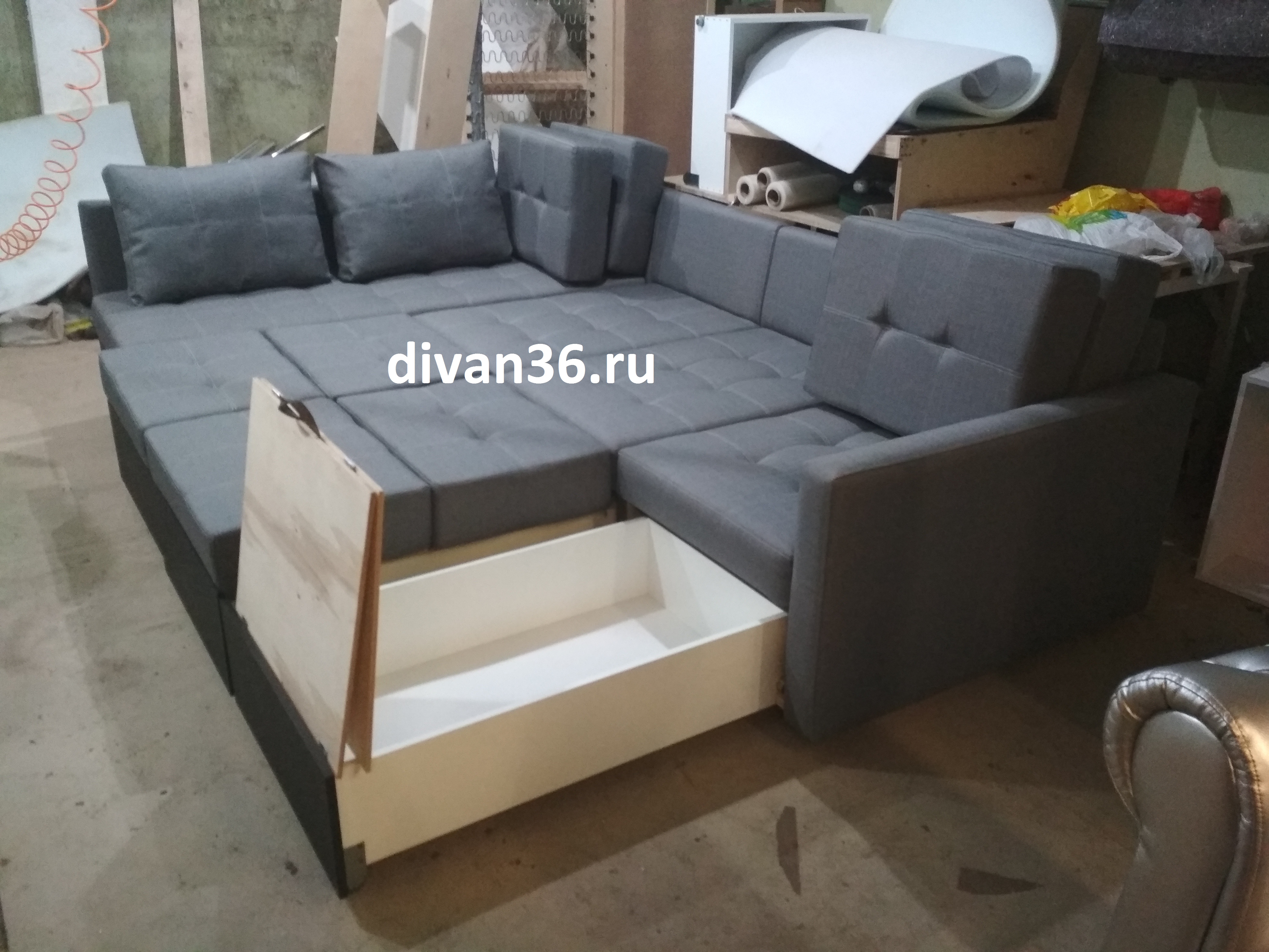 Модульный угловой диван на заказ Воронеж